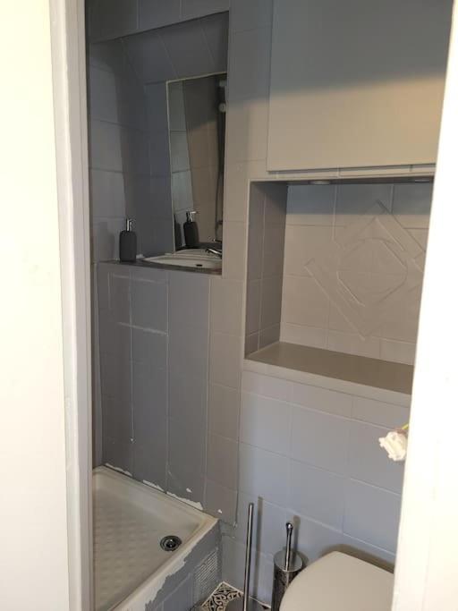 Fully Equipped Apartment 2 To 4 Beds Marsiglia Esterno foto